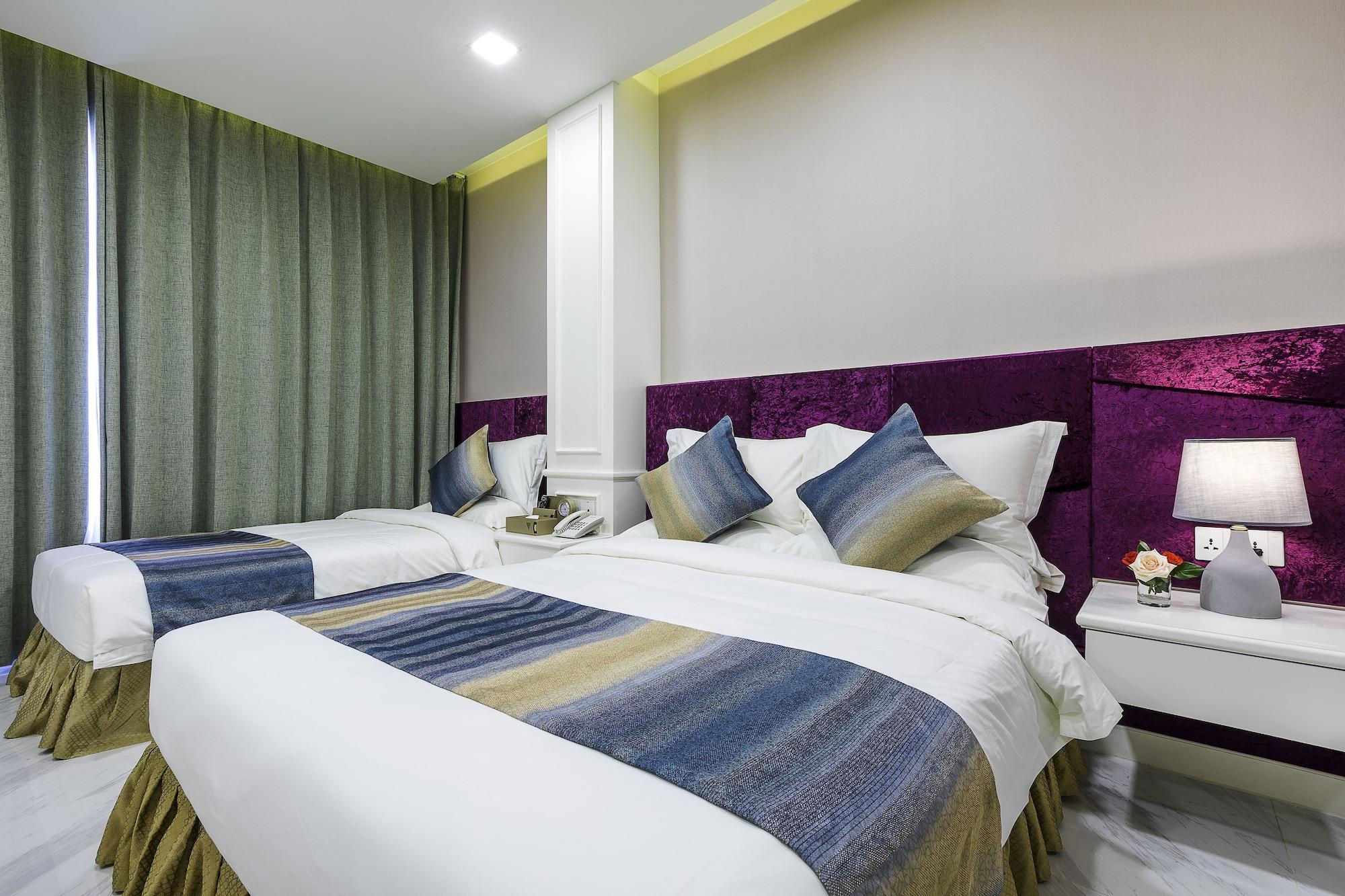 V Boutique Hotel Пном Пен Екстериор снимка